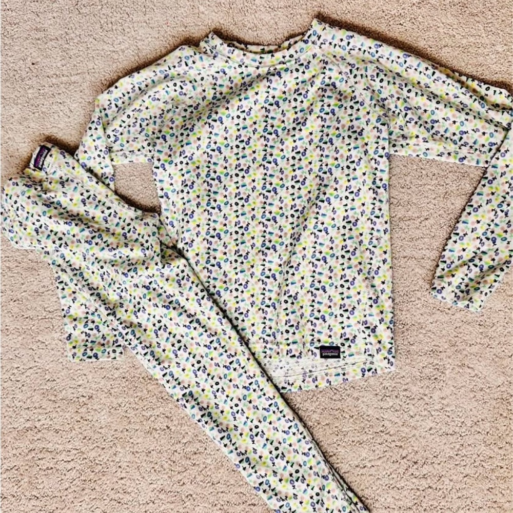 PATAGONIA Kids Capilene Base Layer (size XS 5/6)